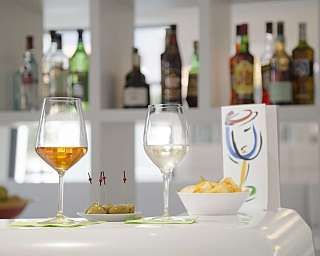 Drinks e Snacks al Bar e in terrazza